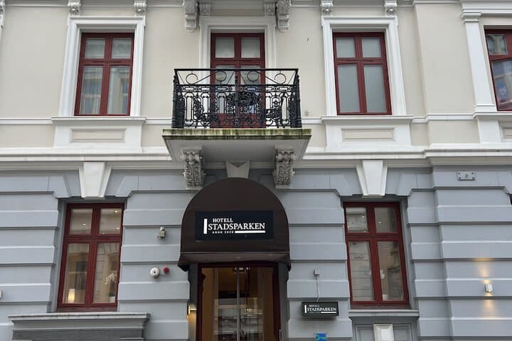 Explore Axelstorp