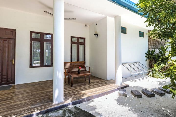 Explore Mahibadhoo