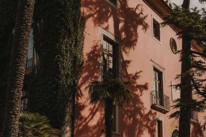 Explore Son Serralta