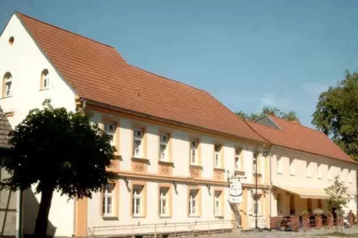 Explore Kloster Zinna