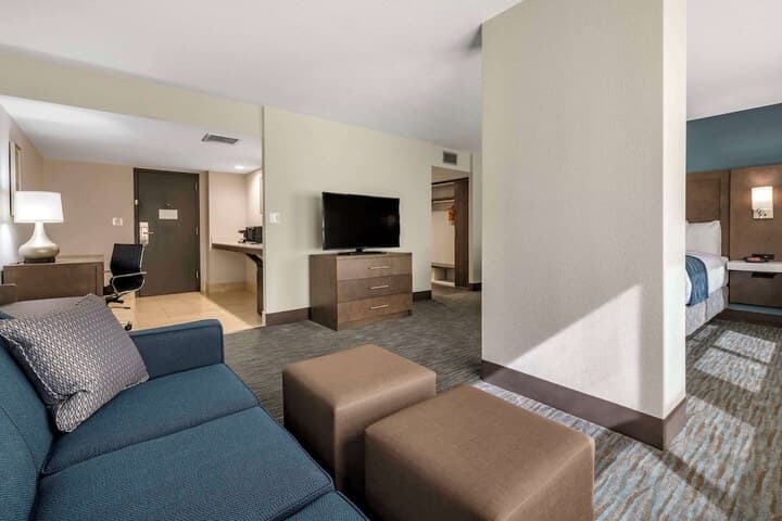 Comfort Inn & Suites Downtown Brickell