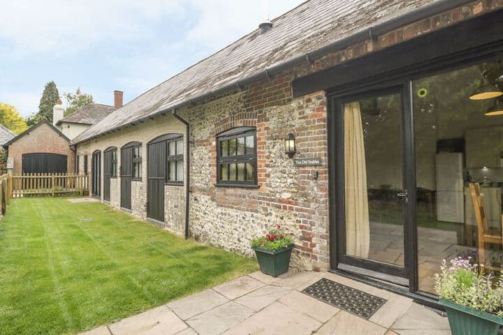 Explore Milton Abbas