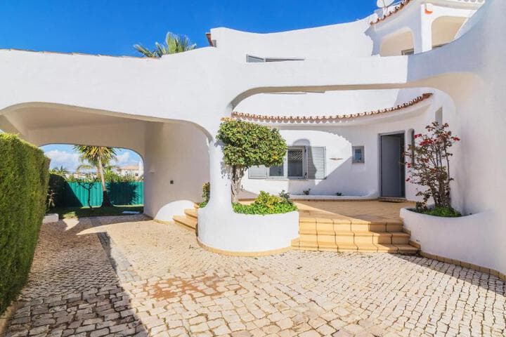Explore Albufeira