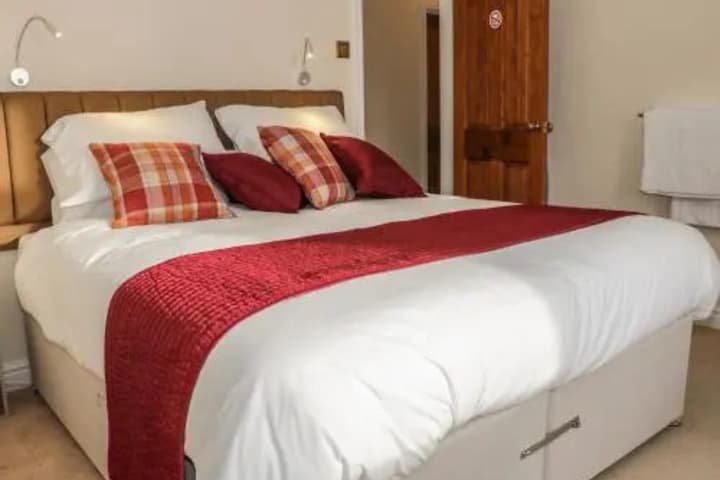 Explore Cleobury Mortimer