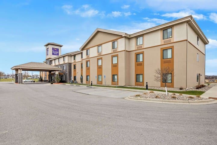 Explore Cascade Township