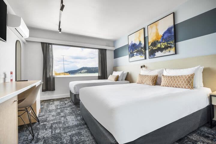 Explore Ocean Vista