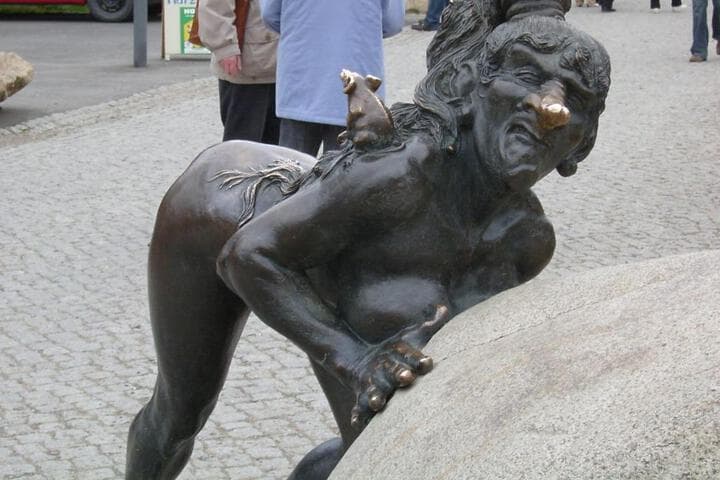 Explore Friedrichsbrunn