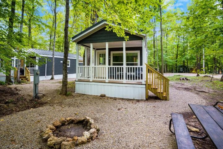 Explore Park S Edge Cottages
