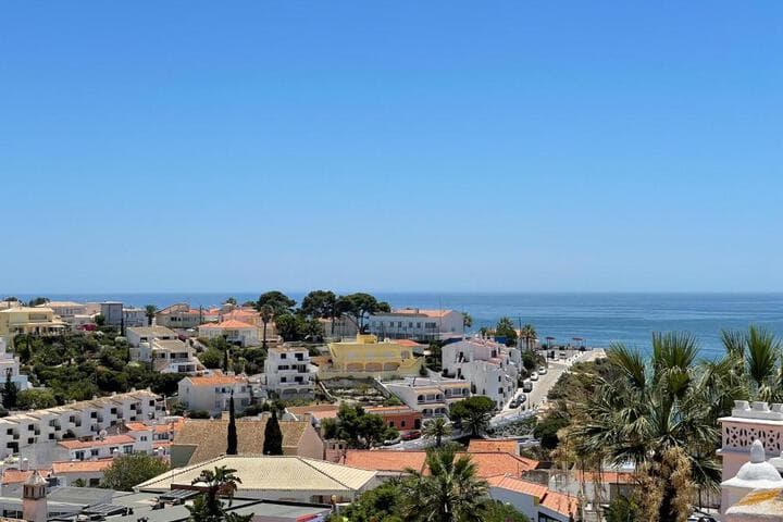 Explore Caramujeira