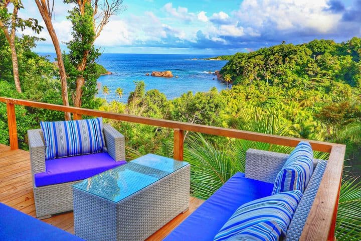 Explore Marigot