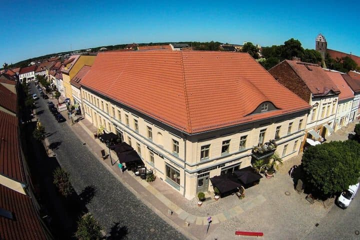 Explore Stolpe