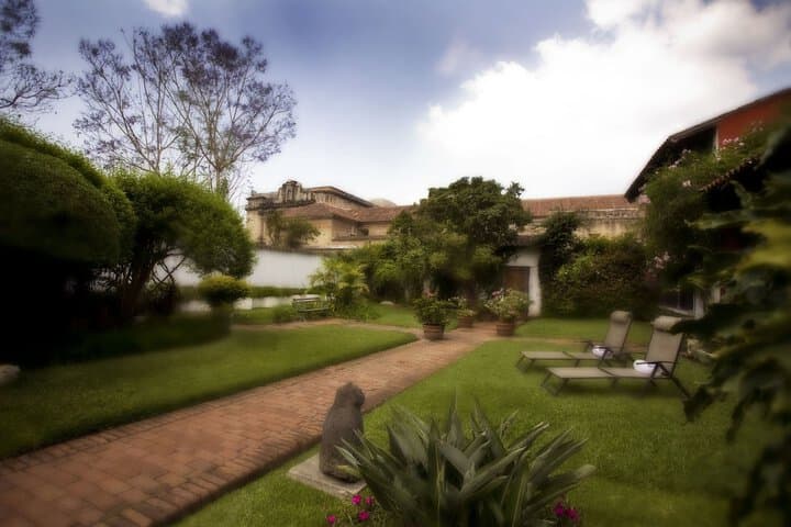 Explore Castilla De Belen