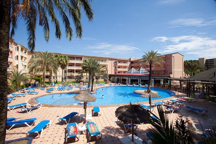 Explore Costa D En Blanes