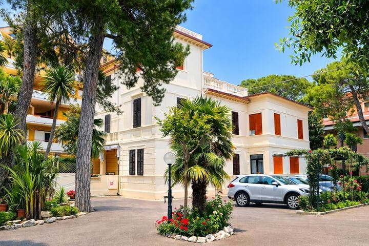 Explore Vallone