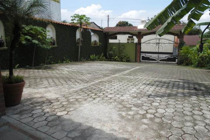 Explore San Martin Zapotitlan