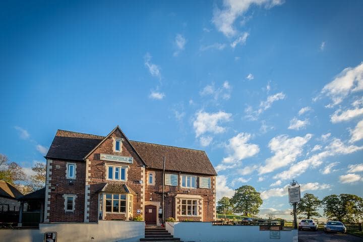 Explore Nympsfield