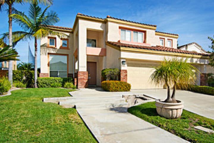 Explore Rancho Del Rey
