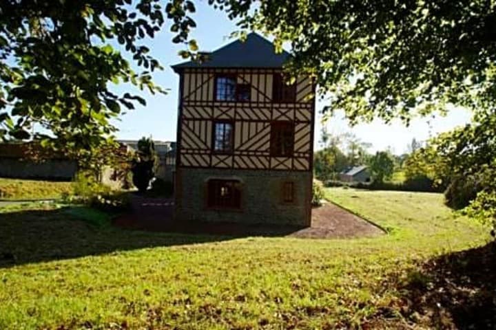 Explore Saint Samson De Bonfosse
