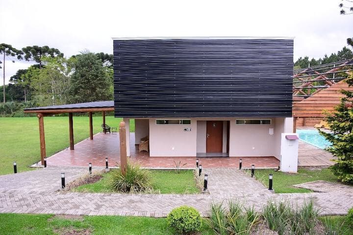 Explore Parque Das Aguas