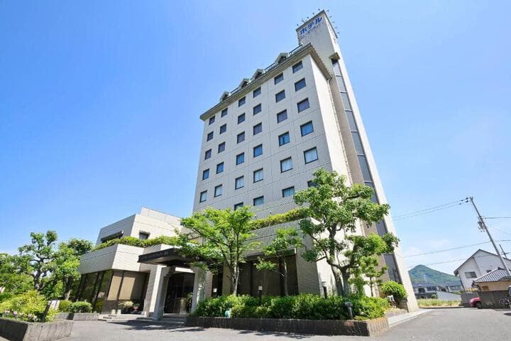 Explore Fuchu Cho