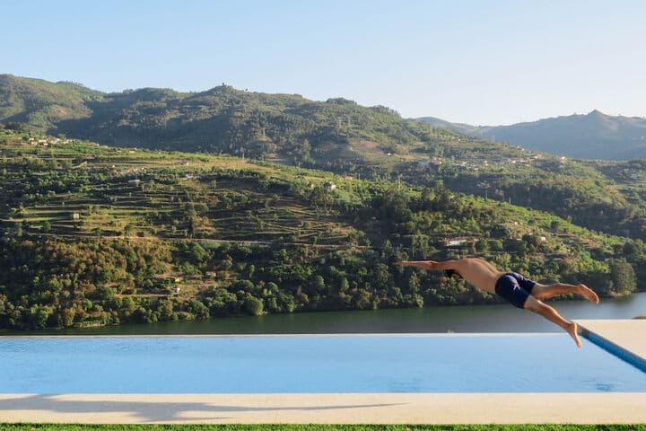 Explore Ribadouro