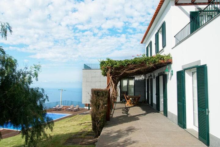 Explore Prazeres