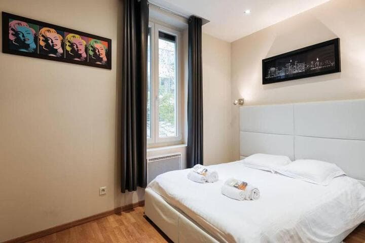 Explore 4th Arrondissement