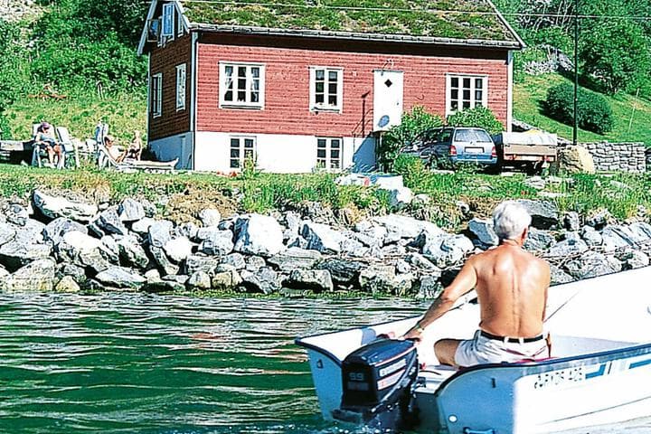 Explore Vanylven