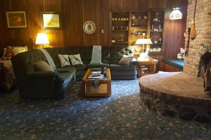 Explore Hartwick Seminary