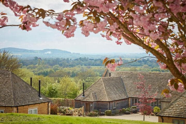 Explore Weston Subedge