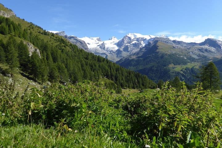 Explore Champlan