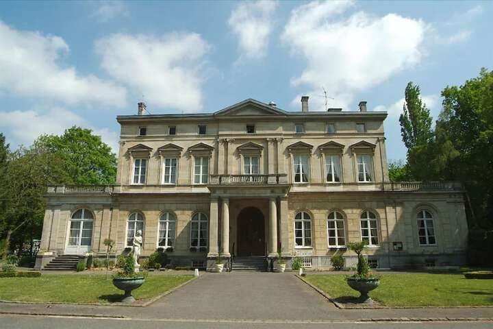 Explore Caudry