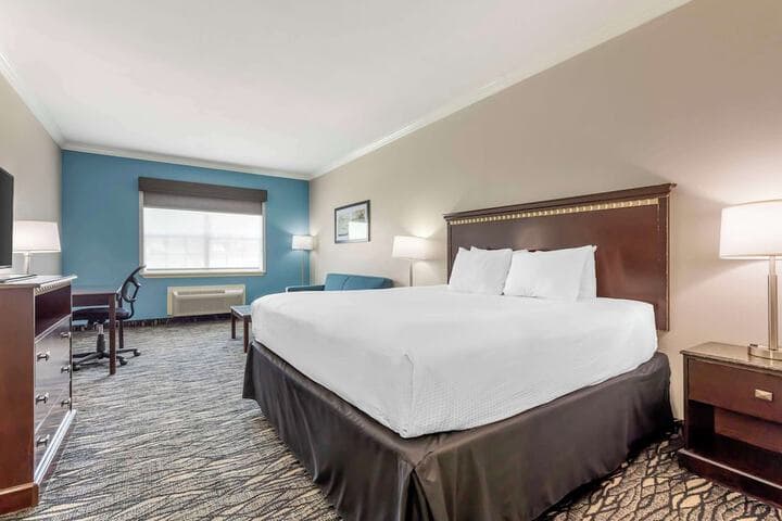 Explore Richland Hills