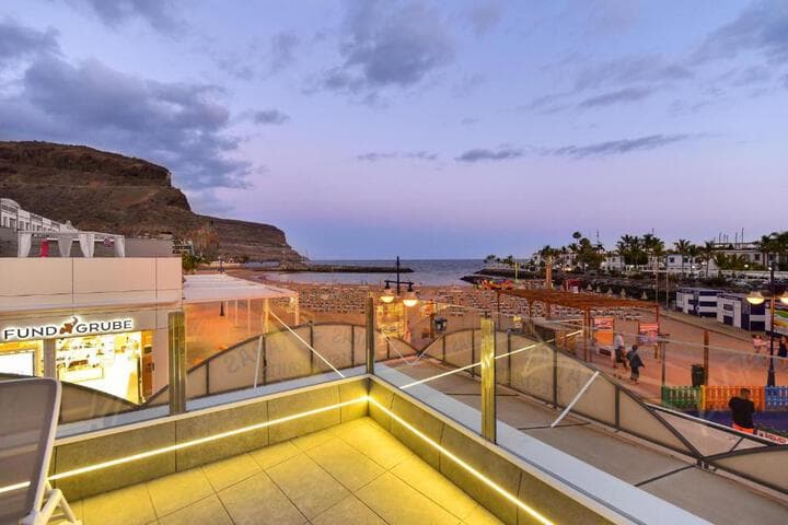 Explore Teguise