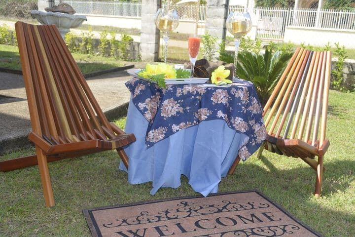 Explore Placencia