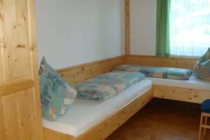 Explore Oberhaus
