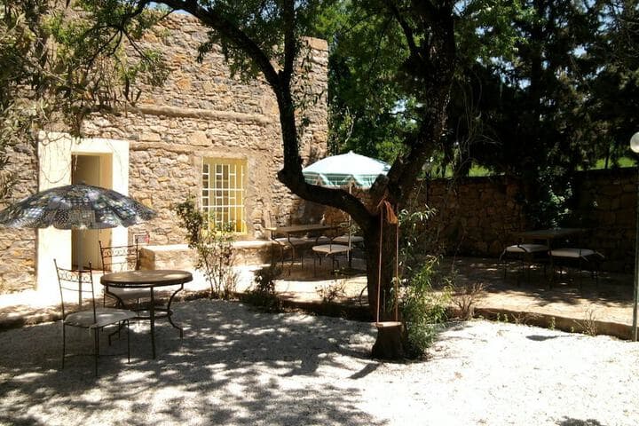 Explore Ouzoud