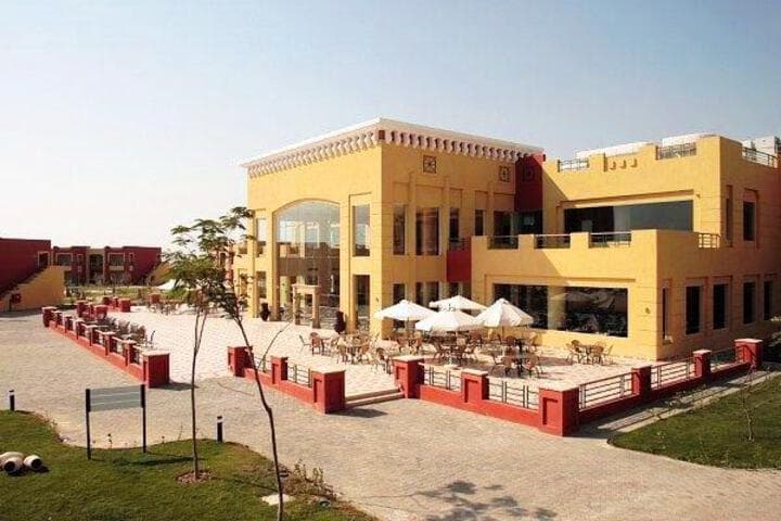 Explore Port Ghalib