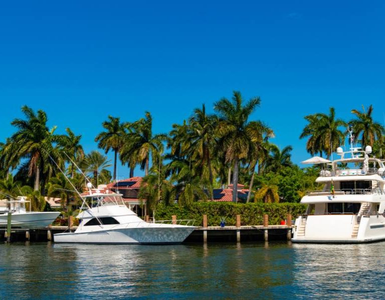 Palm Beach Sightseeing Boat Tours: Unforgettable Coastal Adventures For VIP Experiences!