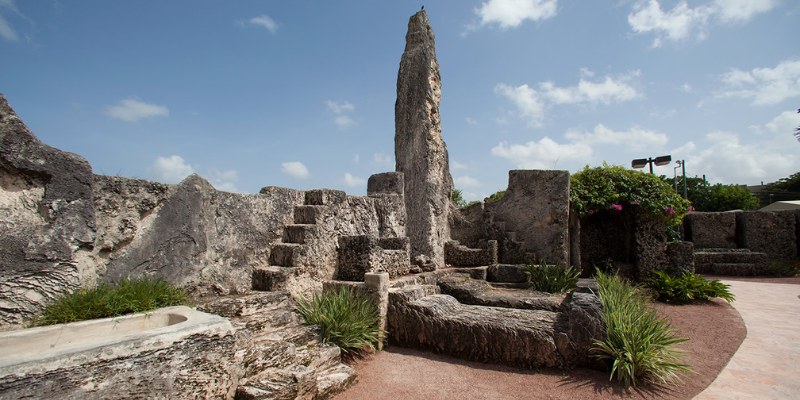 The ancient ruins of a Mexican city, showcasing historical architecture at the Coral Castle Museum.