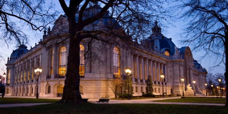 Exterior of Petit Palais, Paris Museum of Modern Art, with elegant gardens.