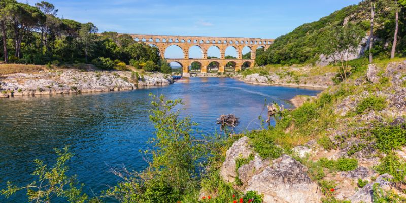 The Pont du Gard, an iconic viaduct in the Piedmont region of France, exemplifies historical architectural excellence.