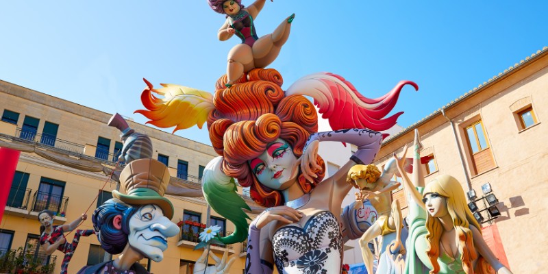 A prominent statue of a woman adorned with a large hat, was showcased during the San Juan Bonfire Festival in Alicante.