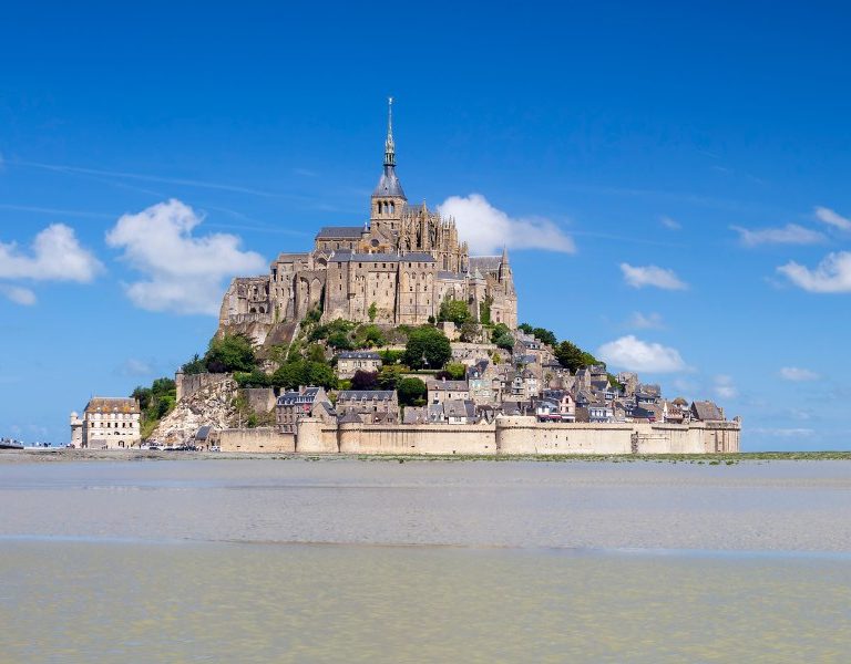 Top 10 Places to Visit in France Outside of Paris in 2025!