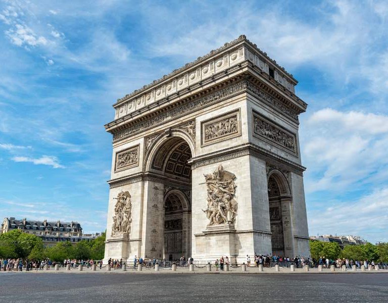 Top Ten Tourist Attractions in Paris to Save Time & Money!